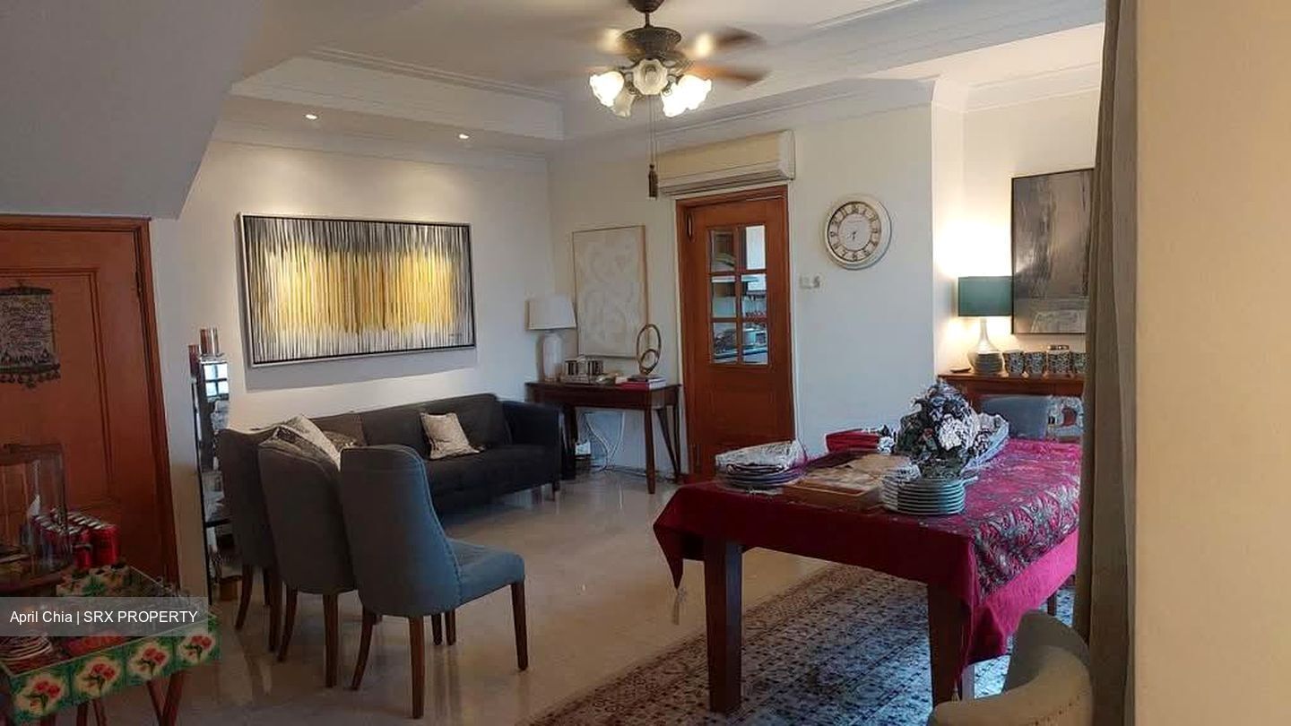 Seng Yong Villas (D14), Terrace #543440641